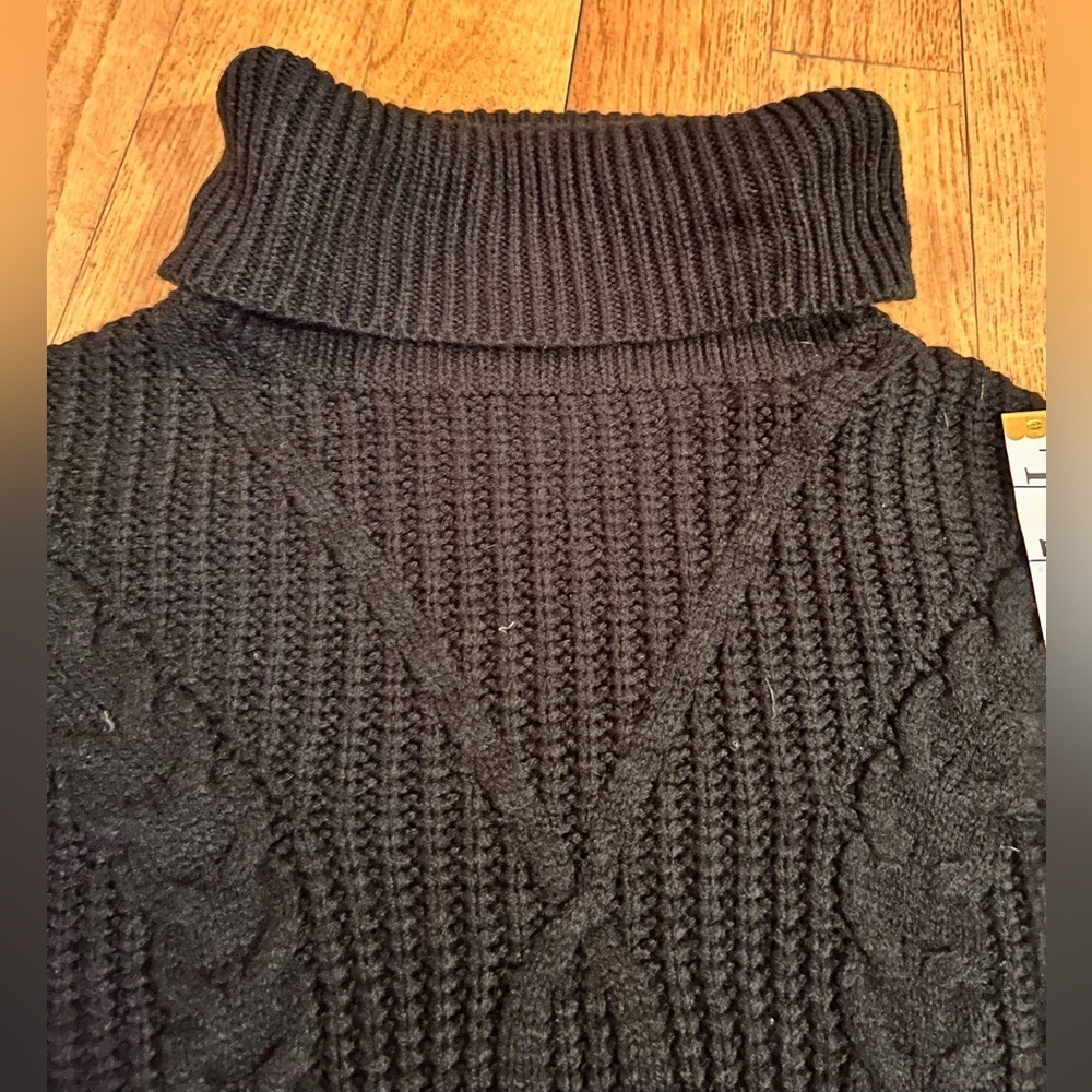 Zesica Chunky Black Cable Knit Turtleneck Sweater Size Medium Oversized Fall